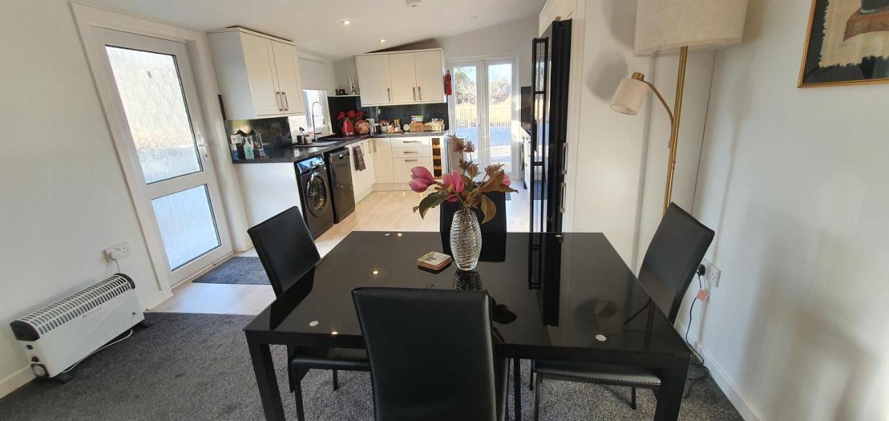 Spacious Well Equipped Chalet Bungalow Close To Nairn, Auldearn Esterno foto